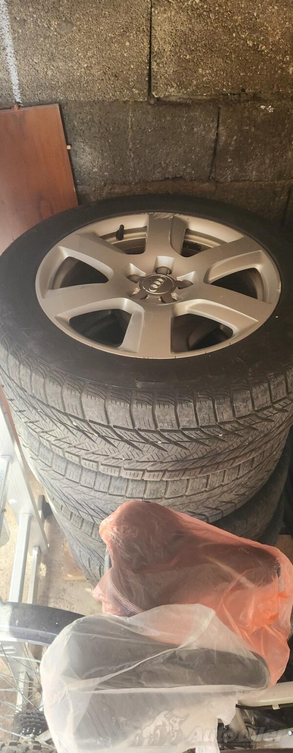 Fabričke felne i 17.45.235 gume