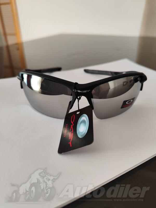 OAKLEY NAOCARE