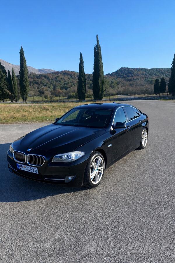 BMW - 530