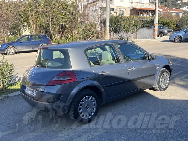 Renault - Megane - 1.5 dci