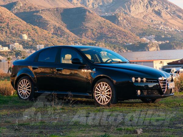 Alfa Romeo - 159 - 2,4 jtdm