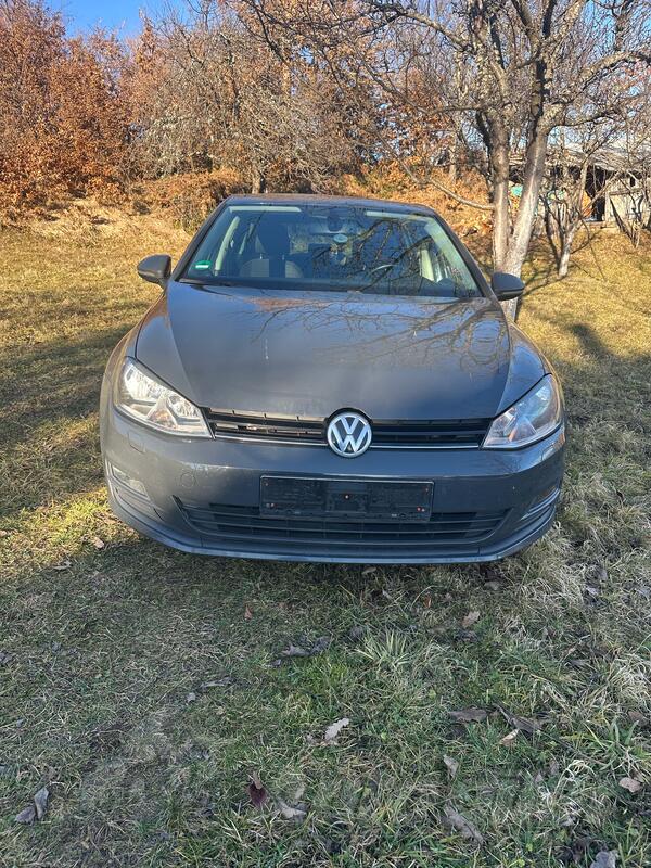 Volkswagen - Golf 7 - 2.0 tdi