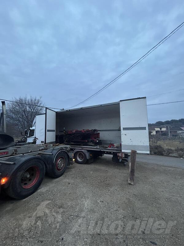 Mercedes Benz - 1224