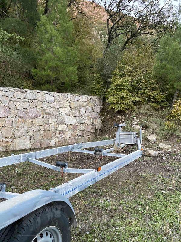 Prikolice za plovila