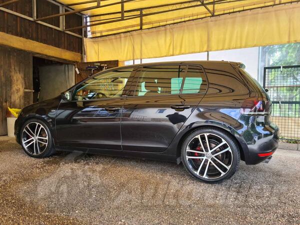 Volkswagen - Golf 6 - 2.0