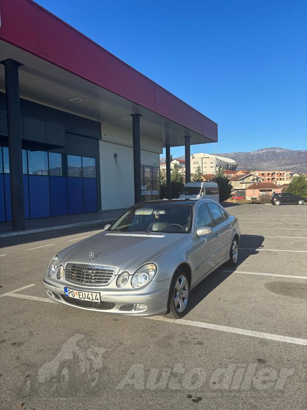 Mercedes Benz - E 270