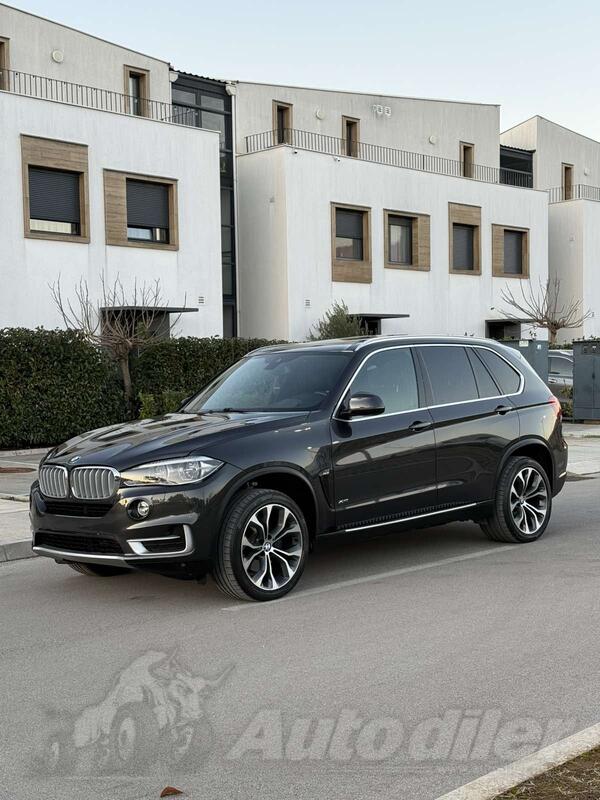 BMW - X5 - 3.0d xdrive 7 sjedista