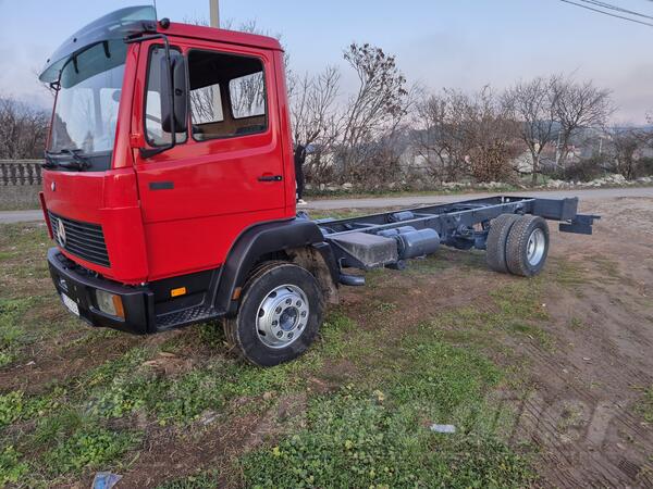 Mercedes Benz - 1117