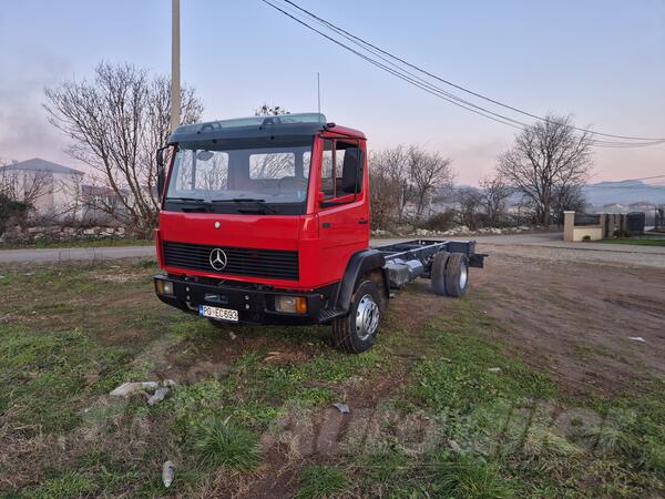 Mercedes Benz - 1117