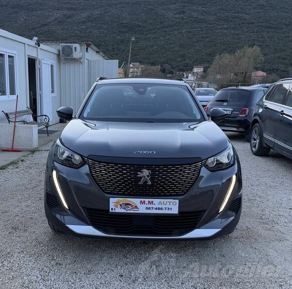 Peugeot - 2008 - 1.5 HDI ALLURE 04/2022g AUTOMATIK