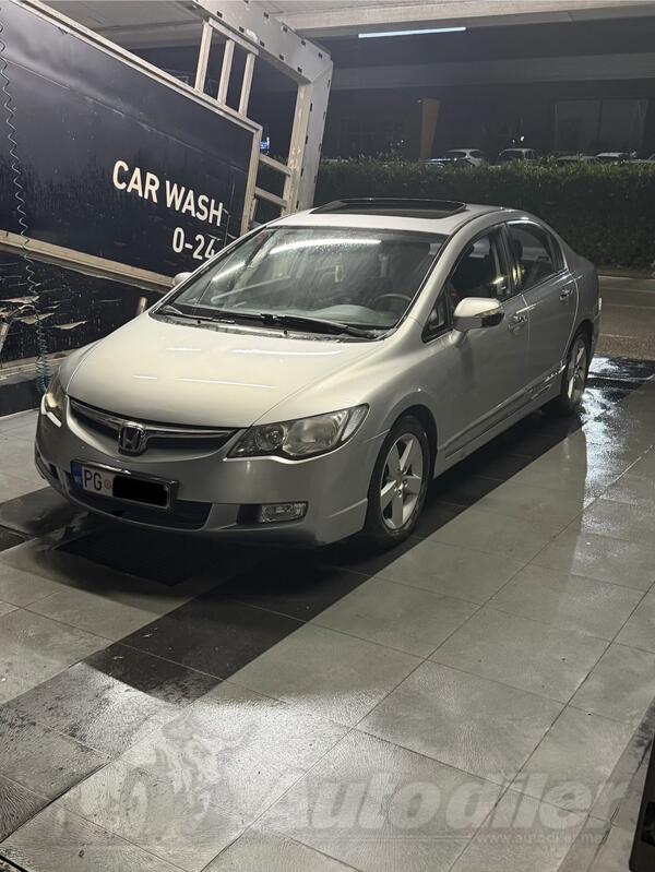 Honda - Civic - Sedan 1.8 I-vtec