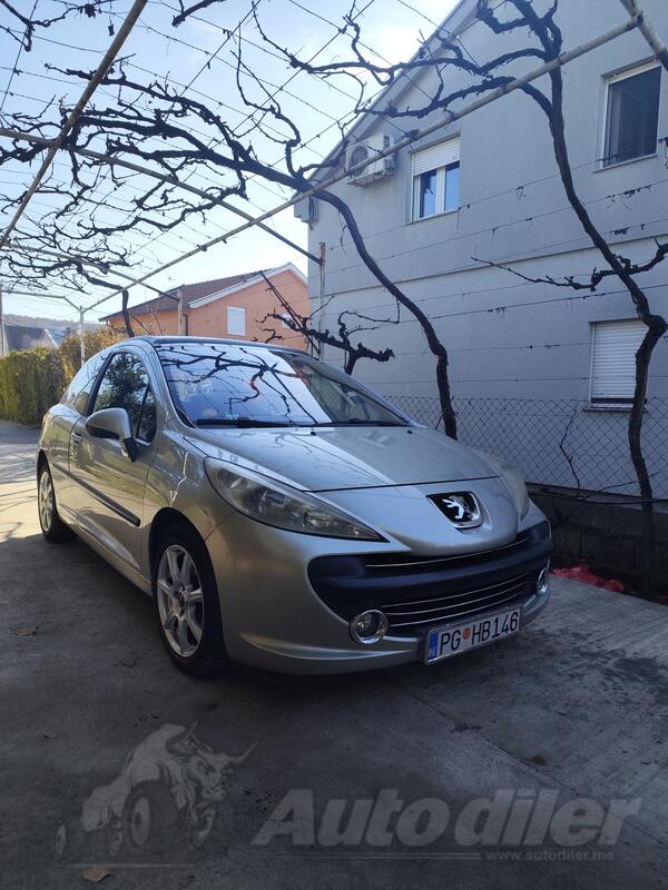 Peugeot - 207 -  1,6 HDI