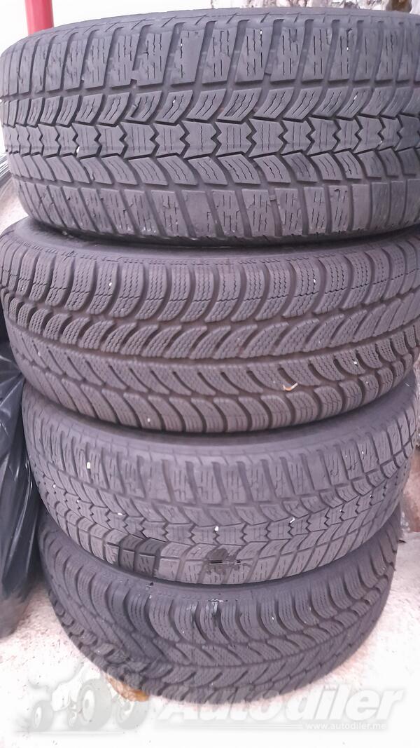 Fabričke felne i sava gume