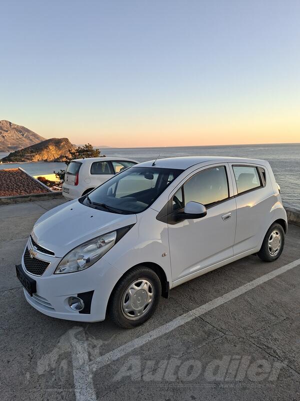 Chevrolet - Spark - 1.0