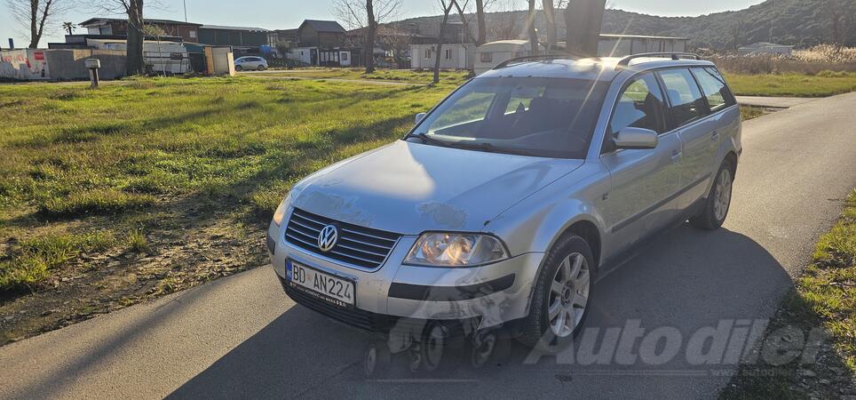 Volkswagen - Passat - 1.9 TDI
