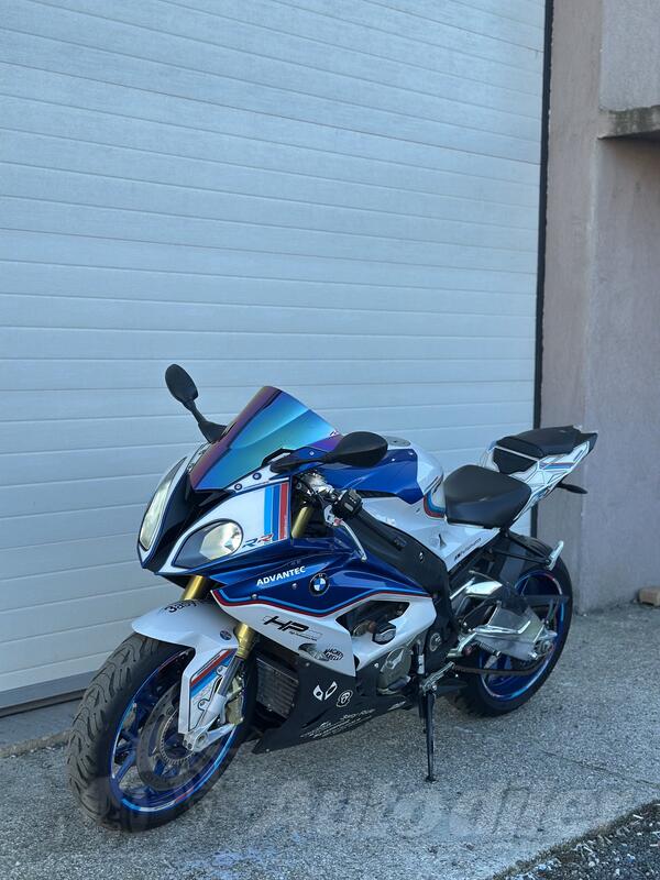 BMW - S1000RR