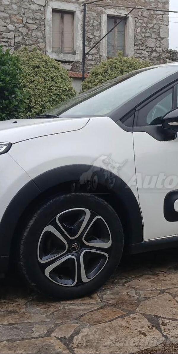 Fabričke felne i Miselin gume