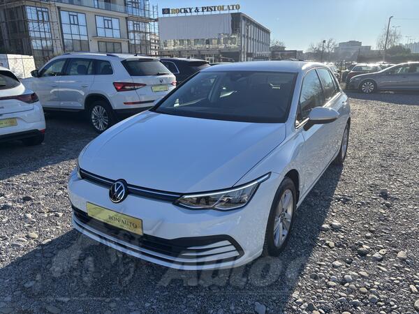 Volkswagen - Golf 8