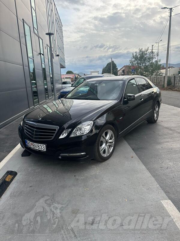 Mercedes Benz - 350 - 3.0