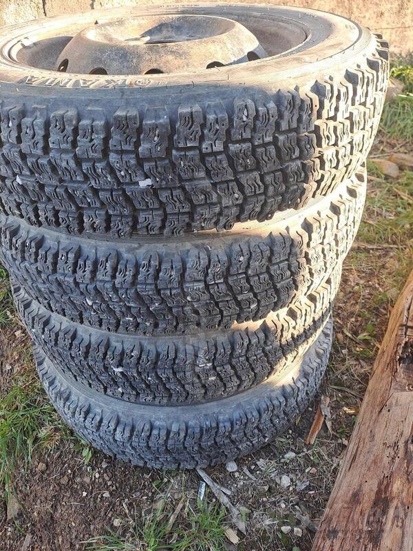 Fabričke felne i Kama gume