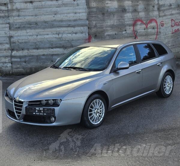 Alfa Romeo - 159 - 1.9 JTDm