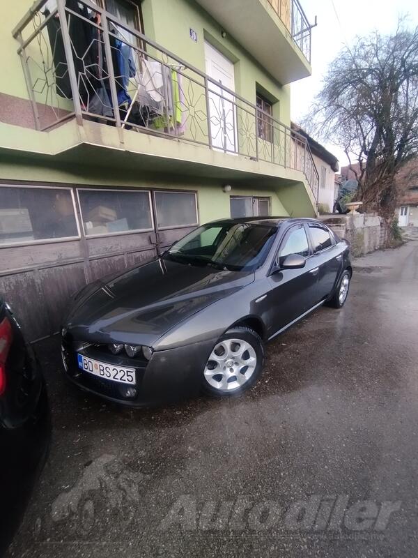 Alfa Romeo - 159 - 1.9 jtdM