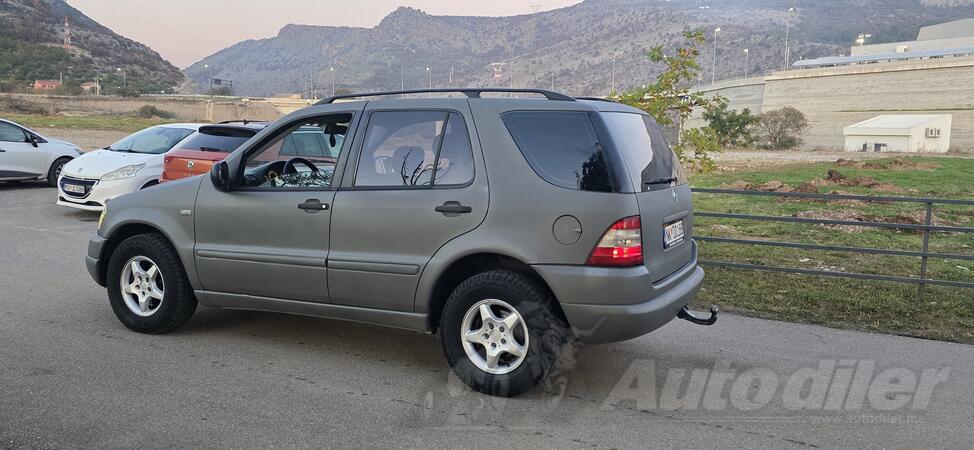Mercedes Benz - ML 320