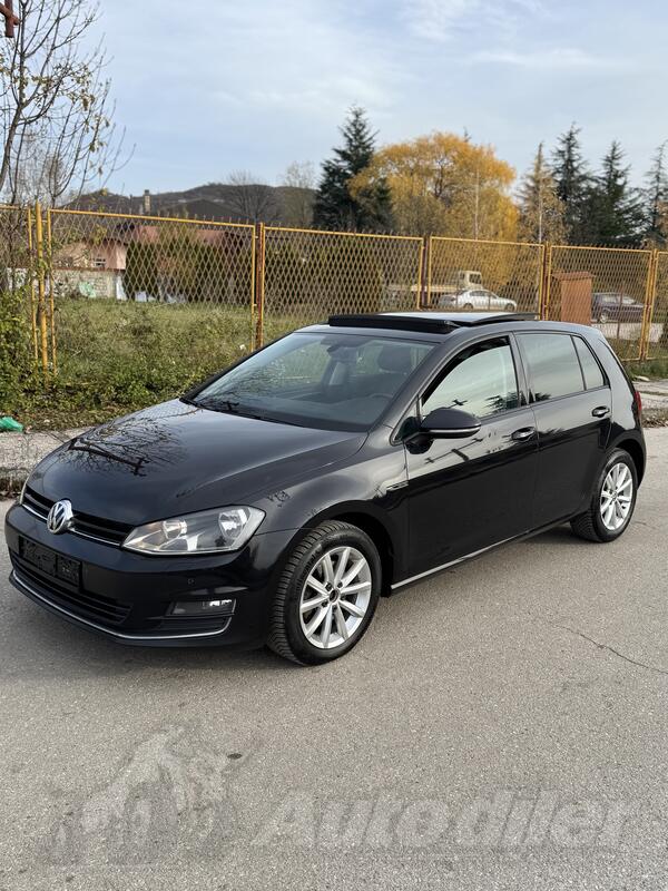 Volkswagen - Golf 7 - 2.0 DSG