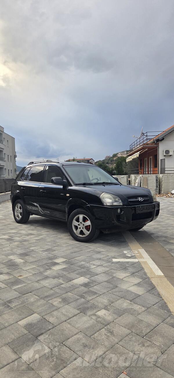 Hyundai - Tucson - 2.0crdi