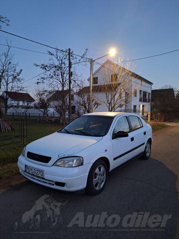 Opel - Astra - 1.4