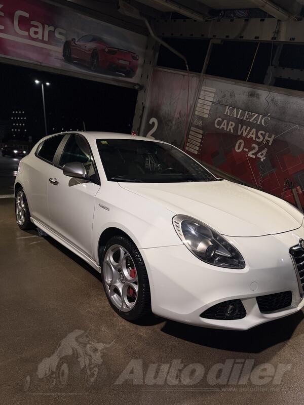 Alfa Romeo - Giulietta - 2.0