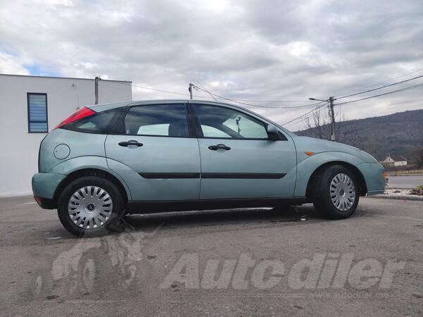 Ford - Focus - 1.8tddi