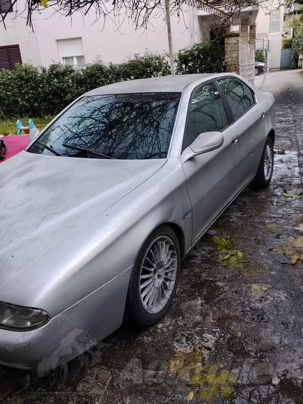 Alfa Romeo - 166 - 2.4 jtd(103kw)