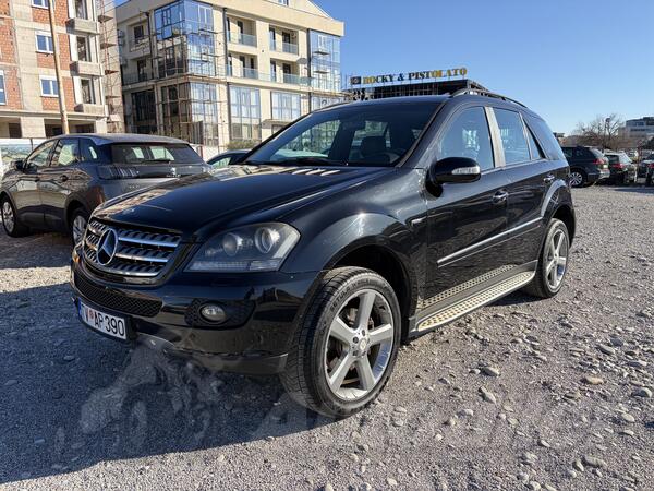 Mercedes Benz - ML 320
