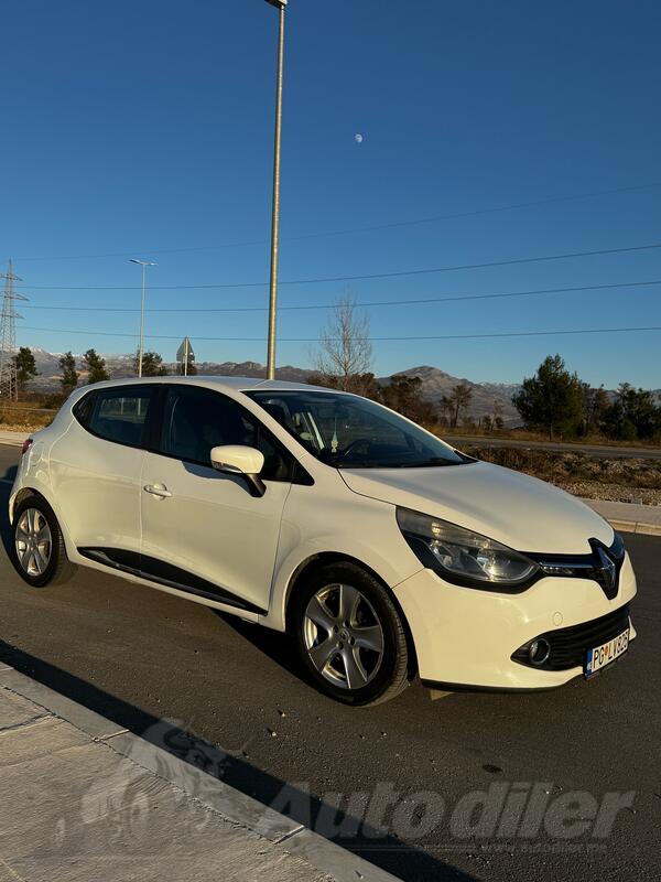 Renault - Clio - 1.5 DCI