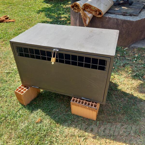 Rucna izrada - prikolica za psa