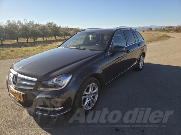 Mercedes Benz - C 220 - 2198