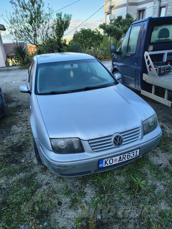 Volkswagen - Bora - 1.9 TDI