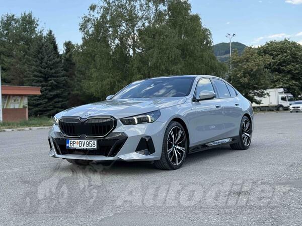 BMW - 520 - xDrive M Sport Pro