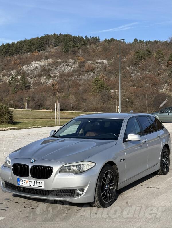 BMW - 525 - XDRIVE