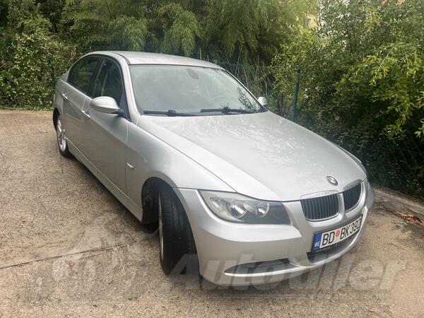 BMW - 320 - 2.0