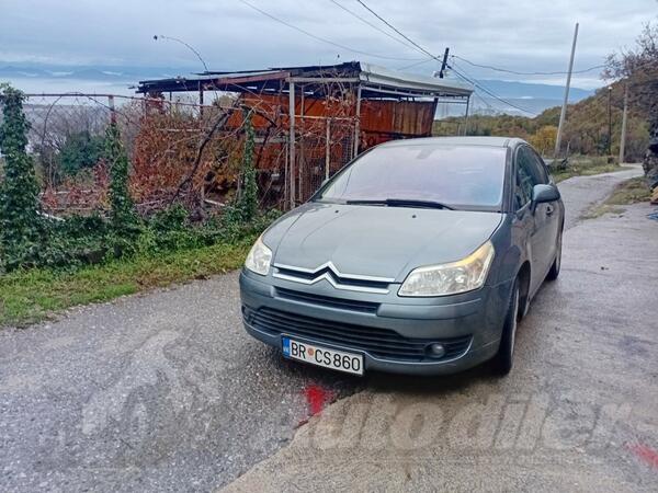 Citroen - C4 - 1.6 hdi