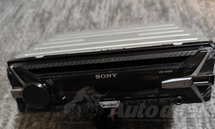 CD / DVD / MC / Radio player