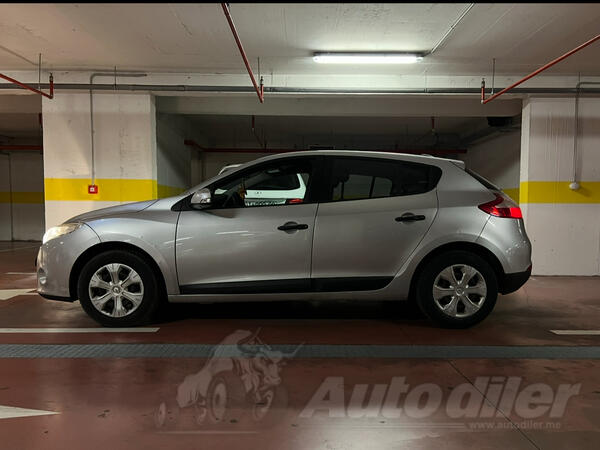 Renault - Megane - 1.6 benzin+LPG, 2011, 12 mjeseci registeovan, 4 nove zimske gume