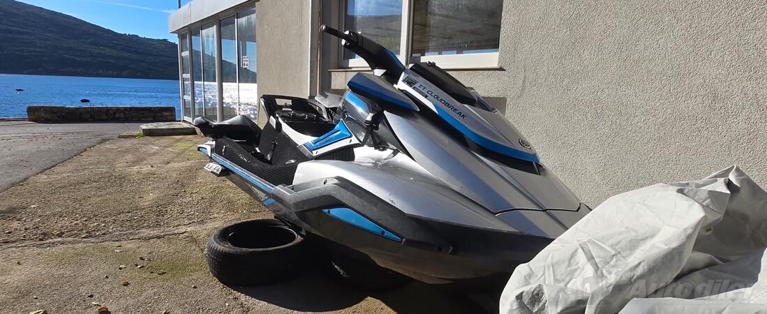 Yamaha - WAVE RUNNER HO 1.8L