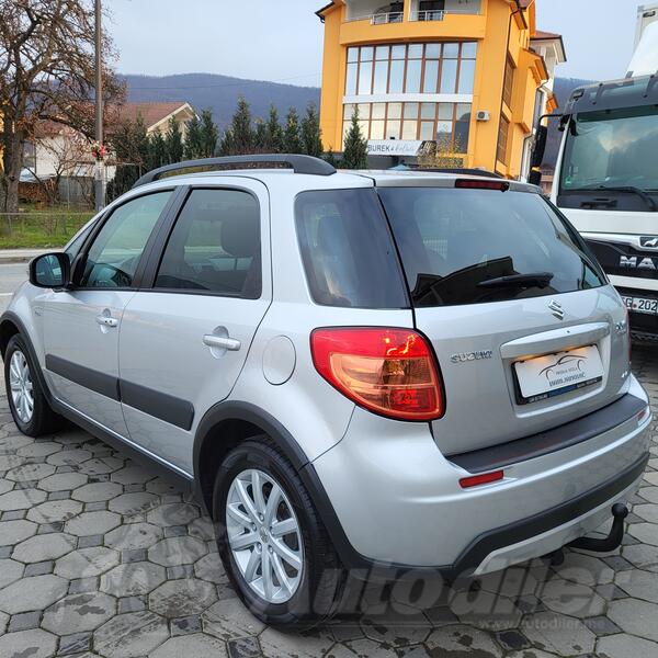 Suzuki - SX4 - 4x4