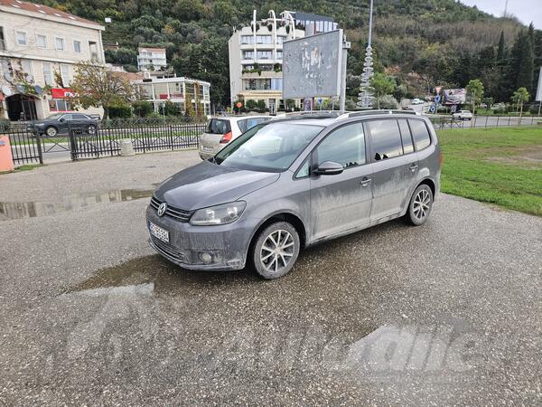 Volkswagen - Touran - 2.0 TDI