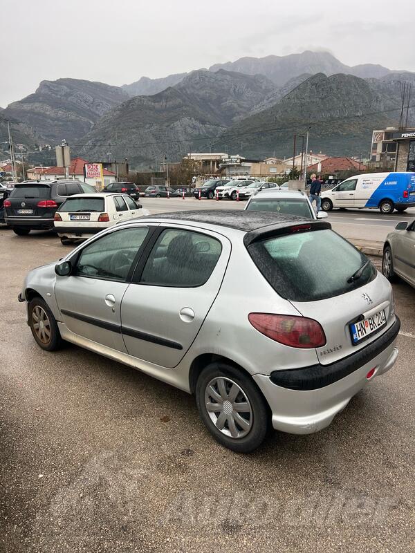 Peugeot - 206 - 1.4b