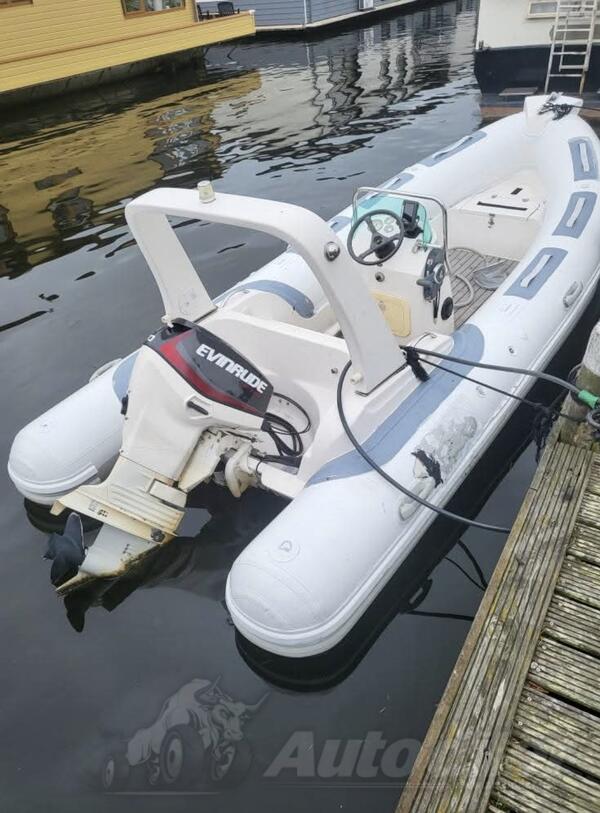 Orka studio - ROYAL 520 ORCA