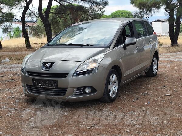 Peugeot - 5008 - 1.6 HDI